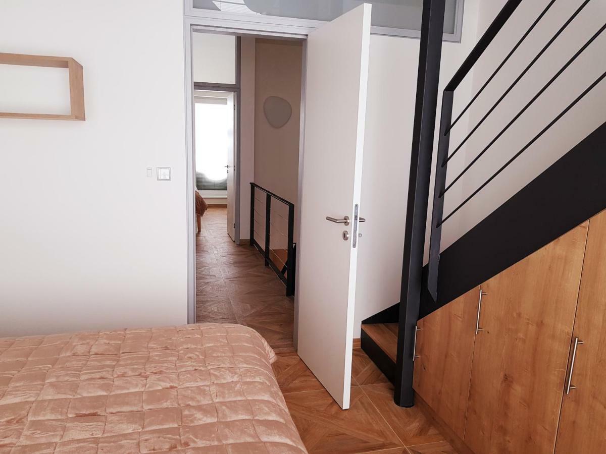 G.Apartment'S Klinovec Loučná pod Klínovcem 외부 사진